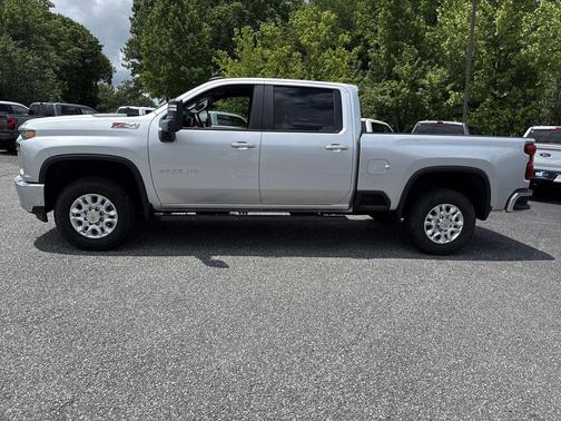 Silver Ice Metallic 2022 Chevrolet Silverado 2500 LT