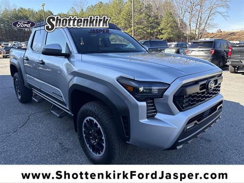 2024 Toyota Tacoma TRD Off Road