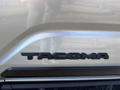 2024 Toyota Tacoma TRD Off Road