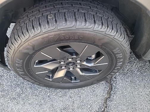 2023 Ford F-150 Lightning LARIAT