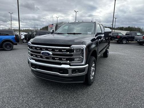 2025 Ford F-350 Lariat