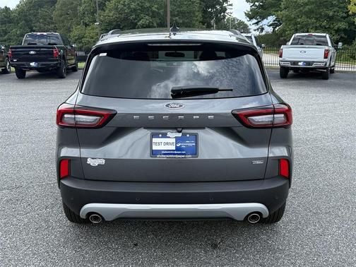 2025 Ford Escape PHEV SE