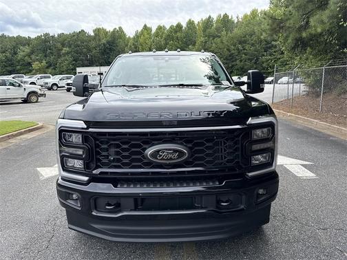 2026 Ford F-350 XLT