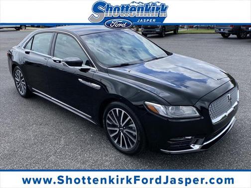 2017 Lincoln Continental Select