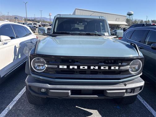 2023 Ford Bronco Outer Banks