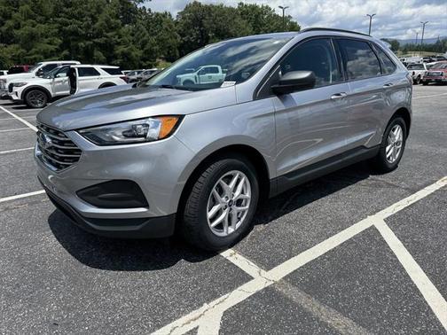 2021 Ford Edge SE