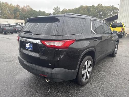 2021 Chevrolet Traverse LT Leather