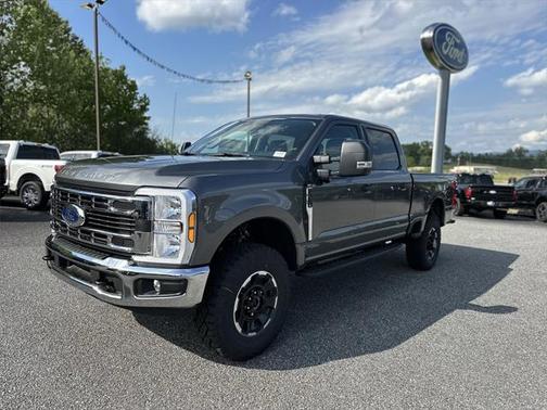 2025 Ford F-350 XLT