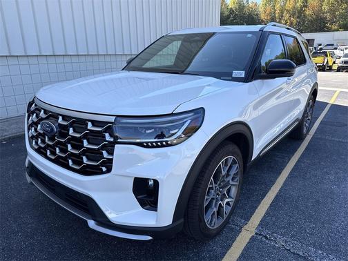 2025 Ford Explorer Platinum