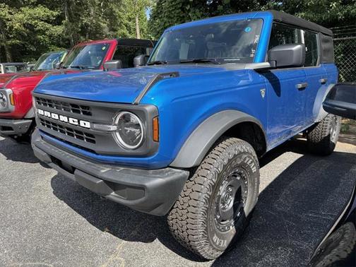 2025 Ford Bronco Base