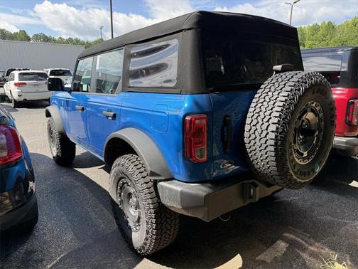 2025 Ford Bronco Base