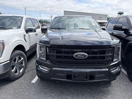 AGATE BLACK METALLIC 2023 Ford F-150 Lariat