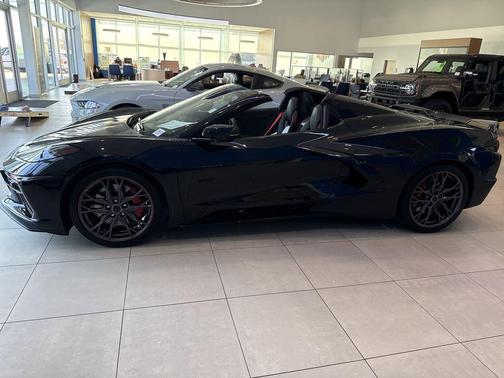 2023 Chevrolet Corvette Stingray w/3LT