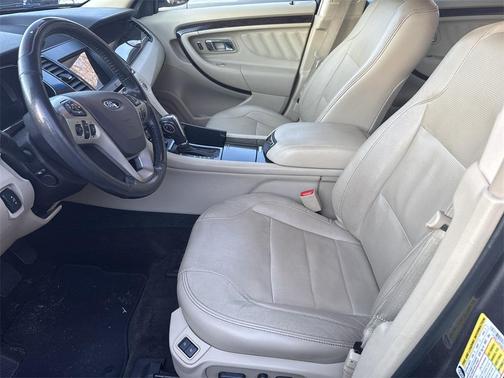 2014 Ford Taurus Limited