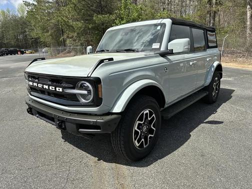2022 Ford Bronco Outer Banks