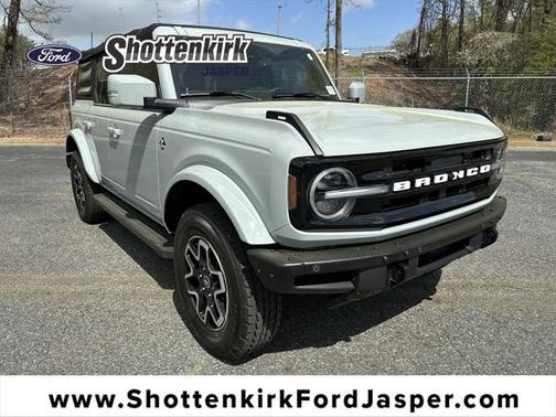 2022 Ford Bronco Outer Banks