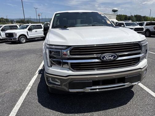 Star White Metallic Tri-Coat 2025 Ford F-150 King Ranch