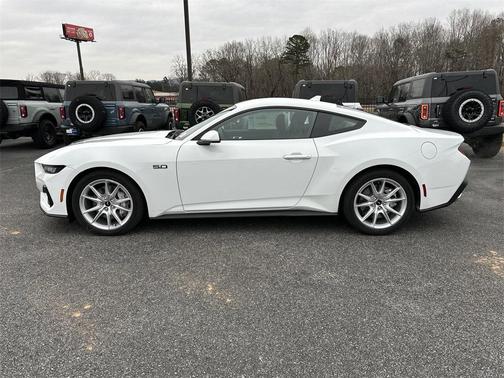 2025 Ford Mustang GT Premium