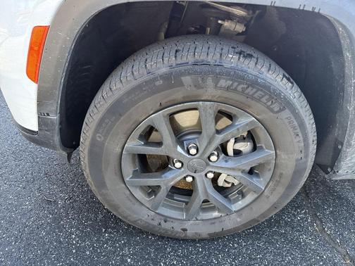 2024 Jeep Grand Cherokee L Altitude