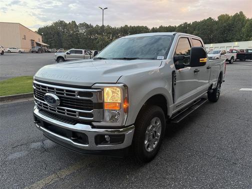 2026 Ford F-350 XLT