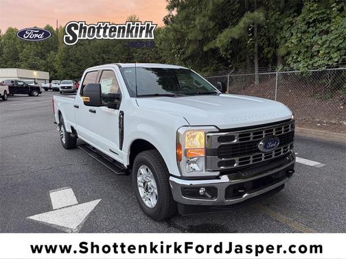 2026 Ford F-350 XLT