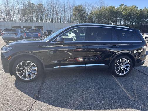 2025 Lincoln Aviator Reserve AWD