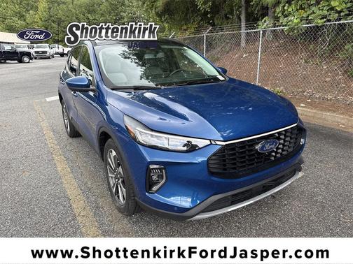 2023 Ford Escape Platinum