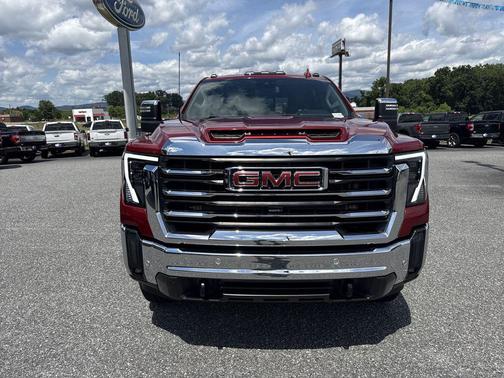 Volcanic Red Tintcoat 2024 GMC Sierra 2500 SLT