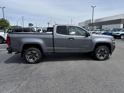 Satin Steel Metallic 2022 Chevrolet Colorado Z71