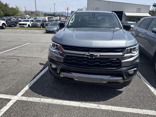 Satin Steel Metallic 2022 Chevrolet Colorado Z71