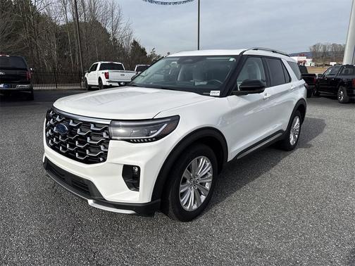 2025 Ford Explorer Platinum