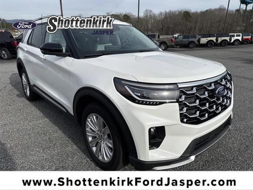 2025 Ford Explorer Platinum