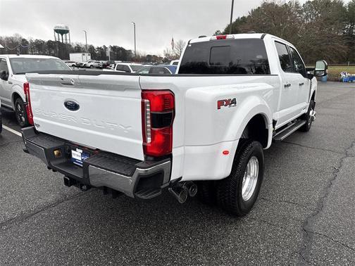 2025 Ford F-350 Lariat