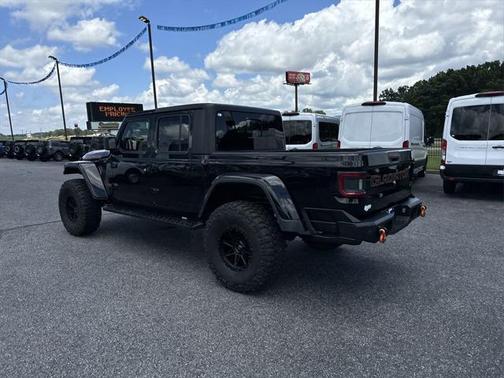 2023 Jeep Gladiator Mojave