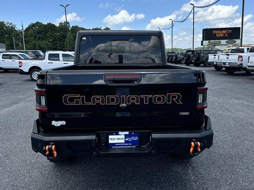 2023 Jeep Gladiator Mojave
