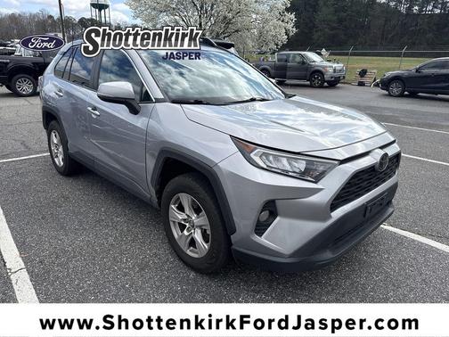 Magnetic Gray Metallic 2020 Toyota RAV4 XLE SUV