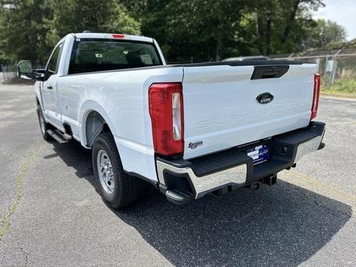 2025 Ford F-250 XL
