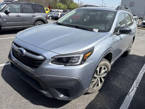 2020 Subaru Outback Base