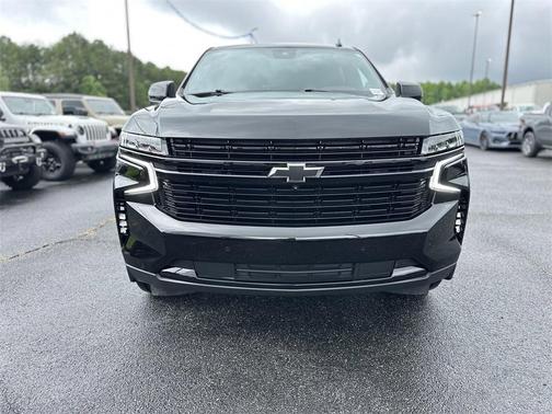 2023 Chevrolet Suburban RST