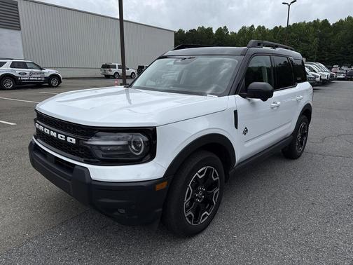 OXFORD WHITE 2025 Ford Bronco Sport Outer Banks