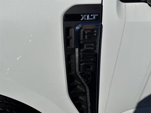 2025 Ford F-350 XLT