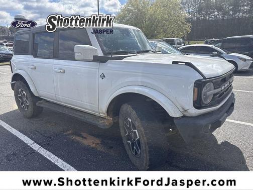 2023 Ford Bronco Outer Banks