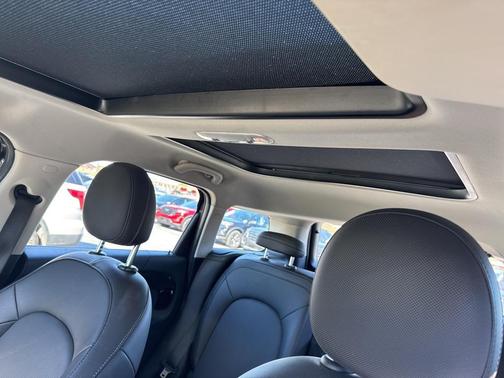 2022 MINI Countryman Cooper