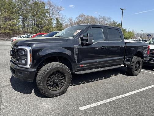 Agate Black Metallic 2024 Ford F-250 Lariat