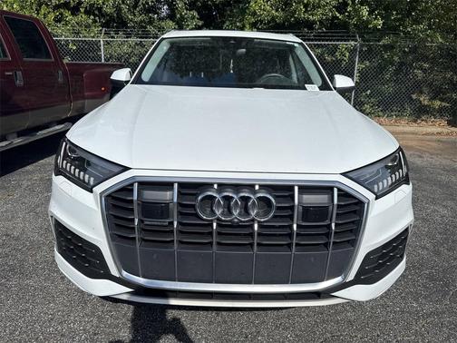 2024 Audi Q7 55 Premium