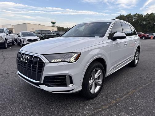 2024 Audi Q7 55 Premium