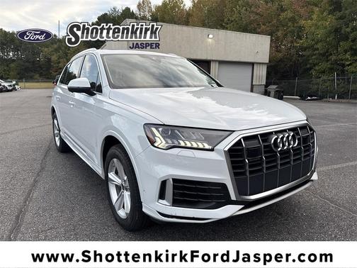 2024 Audi Q7 55 Premium