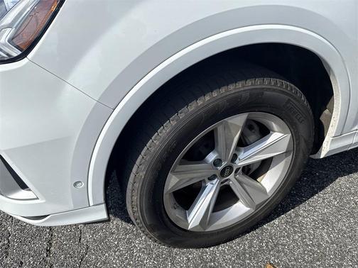 2024 Audi Q7 55 Premium