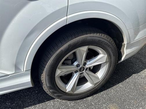 2024 Audi Q7 55 Premium