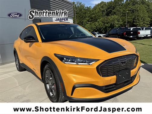 2023 Ford Mustang Mach-E Select